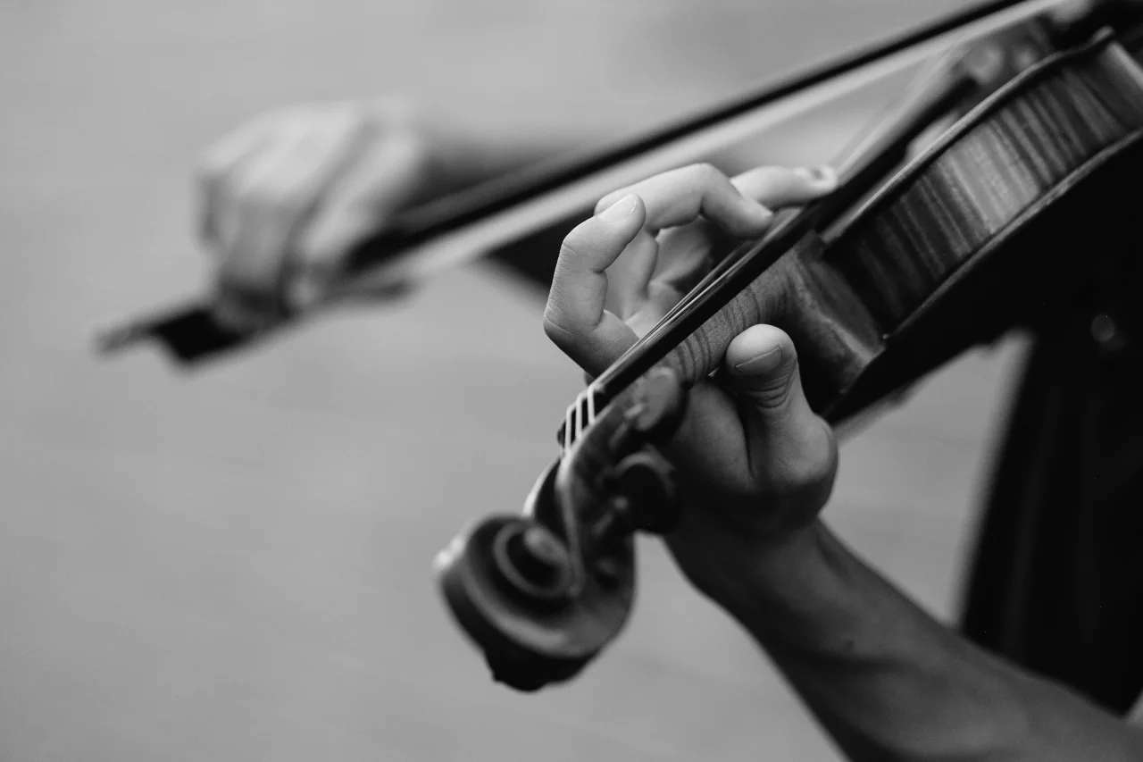 Fiddle Scam: An Insider's Guide to Avoiding Violin Scams